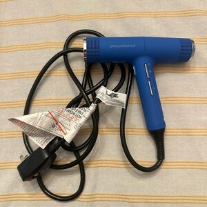 Gama Professional EasiQ IQ Ultra Lightweight Hair Blow Dryer | IQ EASIQ | Blue